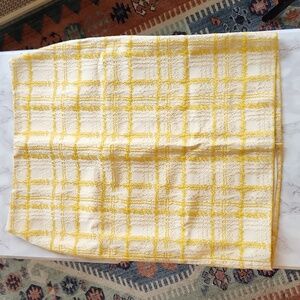 Talbots Yellow & Cream Plaid Pencil Skirt. Size 6. Excellent Condition.